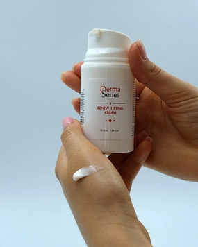 Регенеруючий анти-ейдж крем з ліфтинговим ефектом Derma Series Renew lifting cream H195 фото
