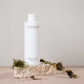 Тонік для сухої, чутливої, вимогливої шкіри Trawenmoor Sensitive Tonic 110014 фото